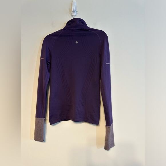 Lululemon Wet Dry Warm 1/2 Zip Pull Over Size 2/4 GUC Purple - Picture 4 of 7